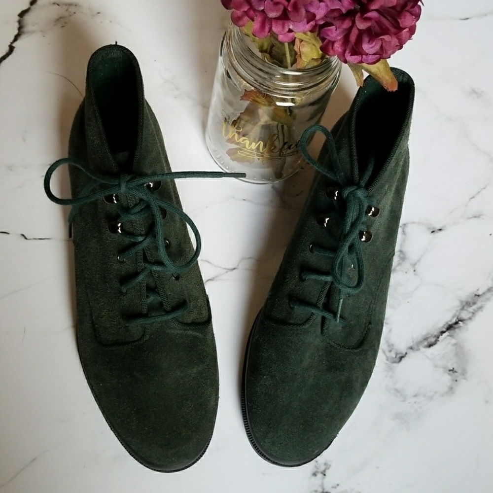 {Keds} Vintage Suede Shoes